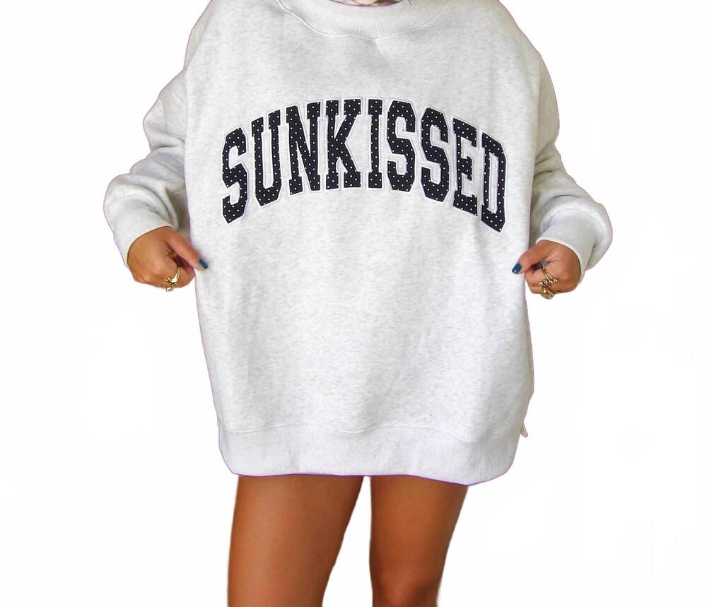 NEW SUNKISSED COCONUT the sunkissed sweatshirt in white